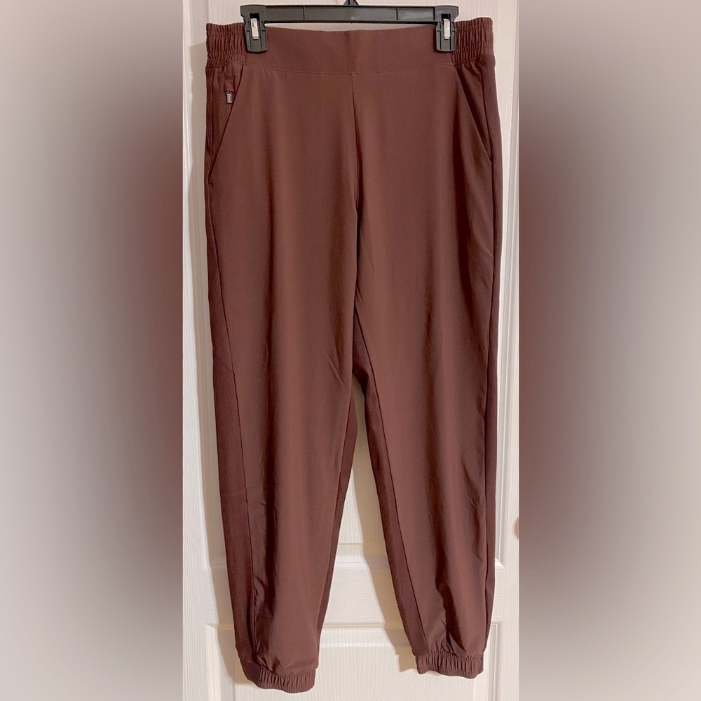 Athleta Brooklyn Lined Stretchy Pockets Burgundy Elastic Joggers Size 10 - Picture 4 of 15
